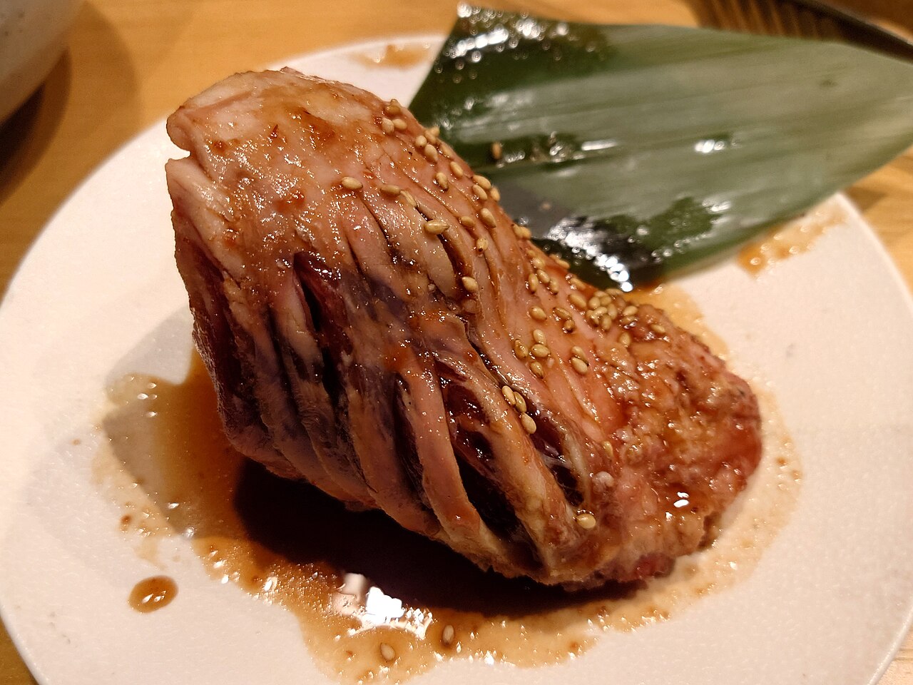 焼肉きんぐの焼肉用の肉（花田店での注文例）の提供例